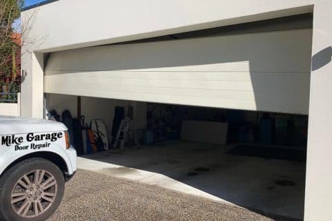 Exploring the Factors Influencing Automatic Garage Door Costs
